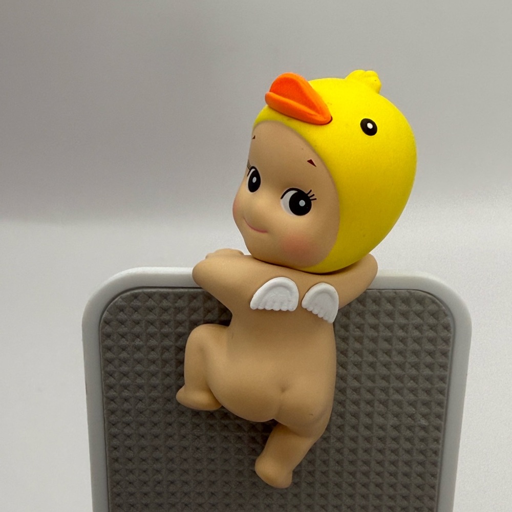 Sonny Angel Hippers Looking Back Series - Confirmed Duck.